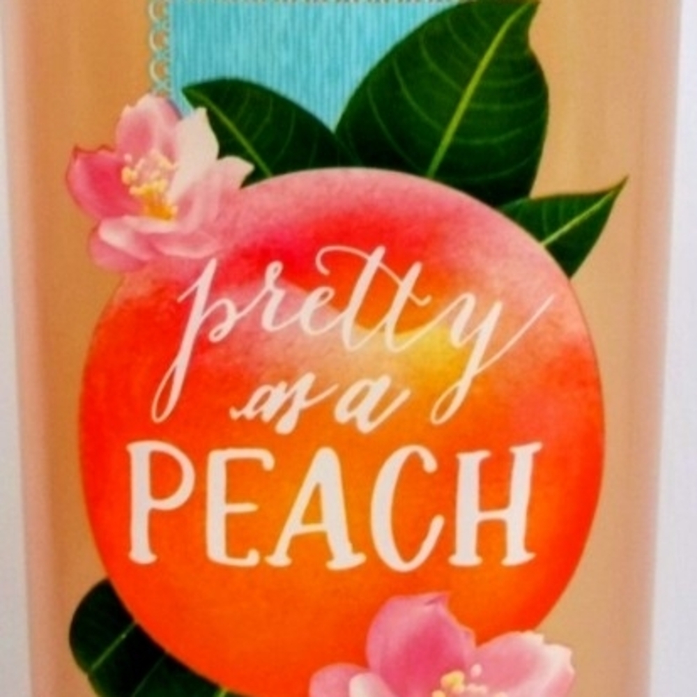 Bath & Body Works Pretty as a Peach Bubble Bath 🍑🍑🍑